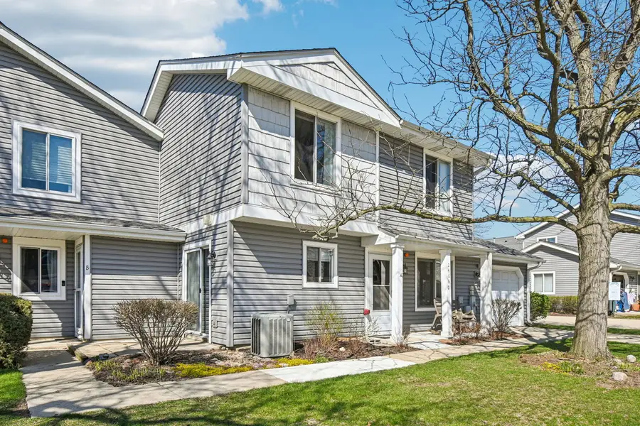 2466 Brunswick Circle #D, Woodridge, IL 60517 - #2