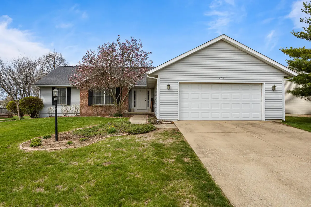 807 Heather Drive, Mahomet, IL 61853 - #1