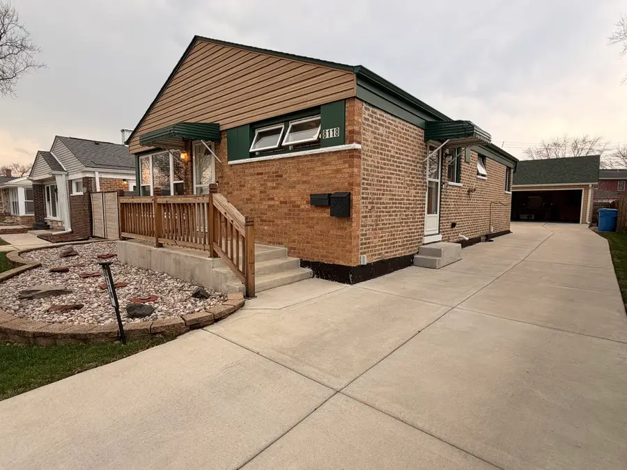 8118 S Kolmar Avenue, Chicago, IL 60652 - #2