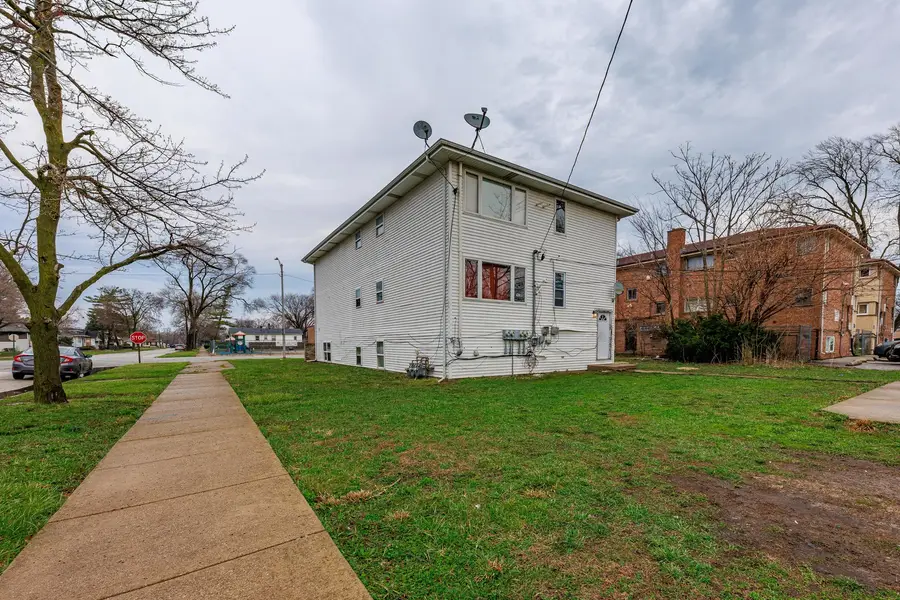 98 W 154th Street, Harvey, IL 60426 - #3