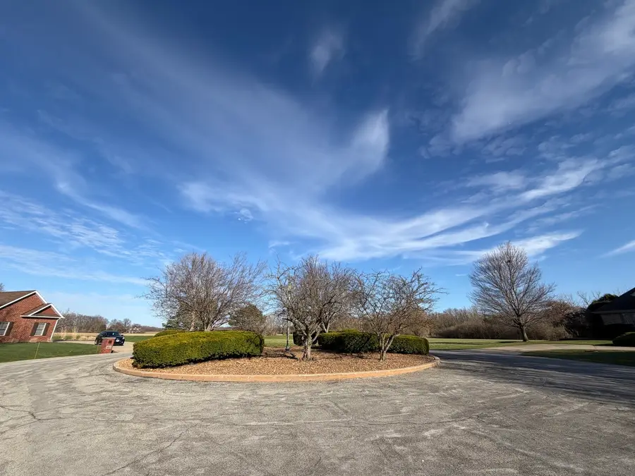 1013 Raccoon Circle, Bourbonnais, IL 60914 - #2