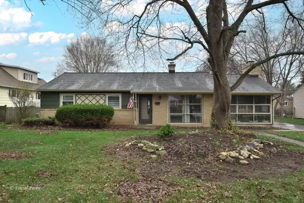 425 E Broadway Avenue, Crystal Lake, IL 60014