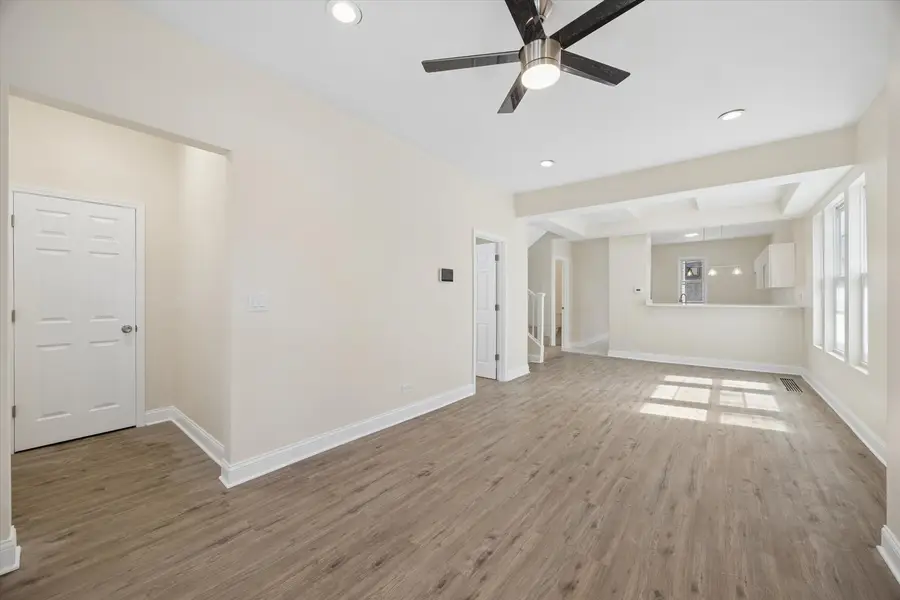 7845 S Ingleside Avenue, Chicago, IL 60619 - #2