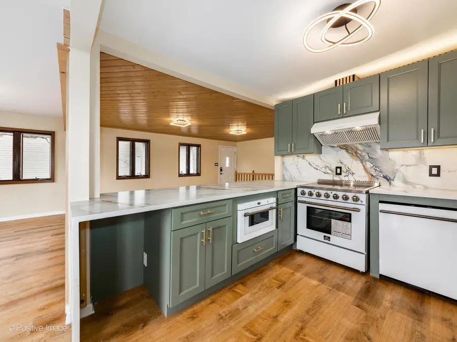 22566 W Lillian Place, Antioch, IL 60002 - #2