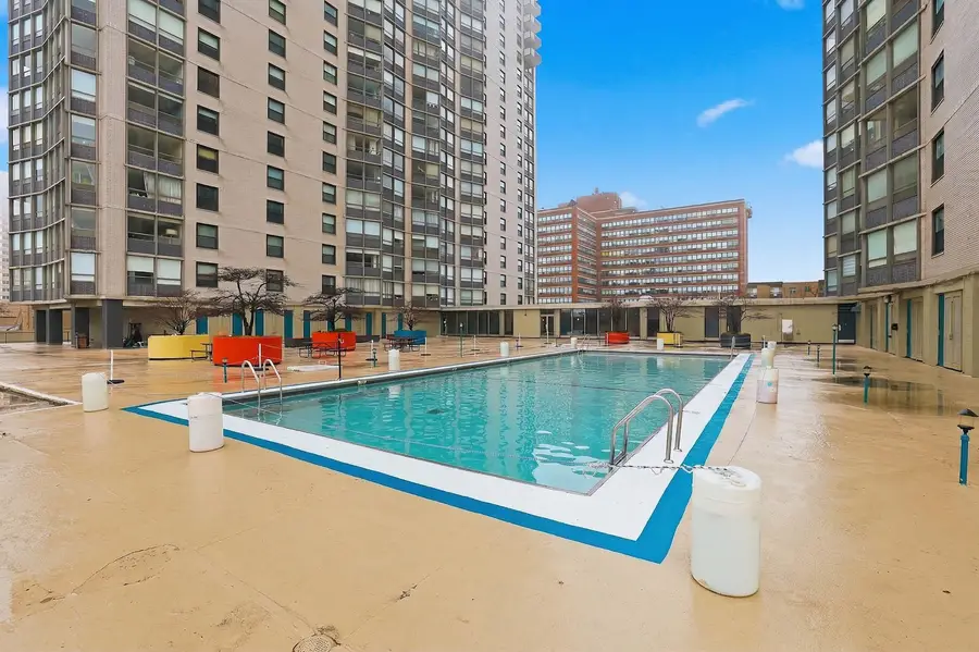 5701 N Sheridan Road #7E, Chicago, IL 60660 - #3