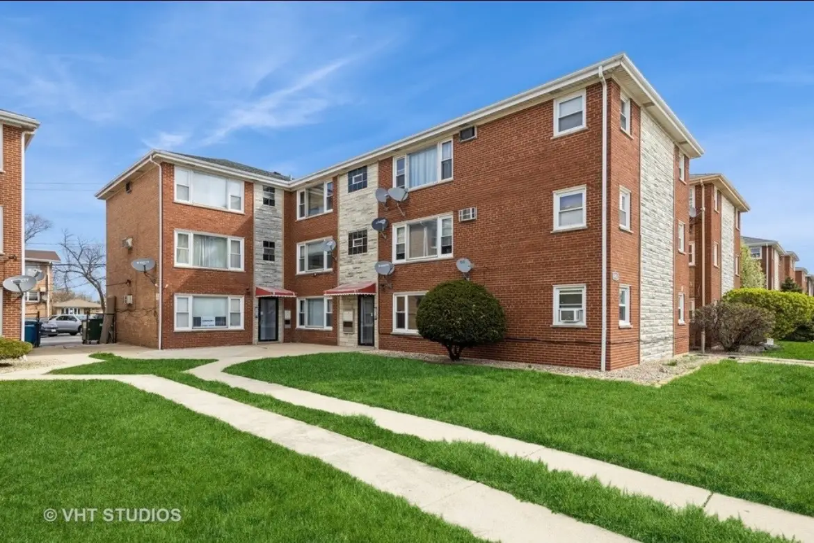 6952 W 65th Street #2B, Chicago, IL 60638 - #1