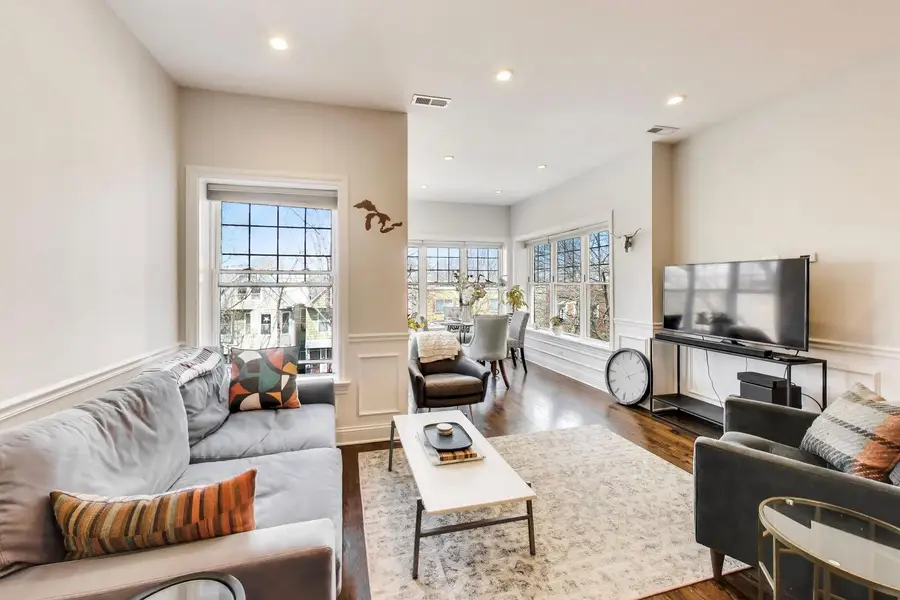 1435 W Rosemont Avenue #3E, Chicago, IL 60660 - #2