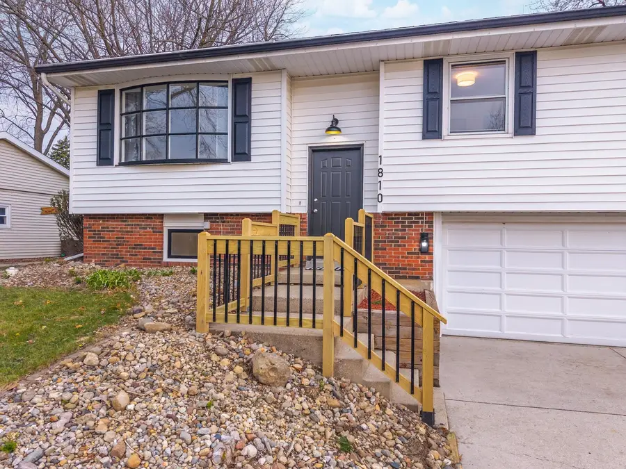 1810 Hoover Drive, Normal, IL 61761 - #2