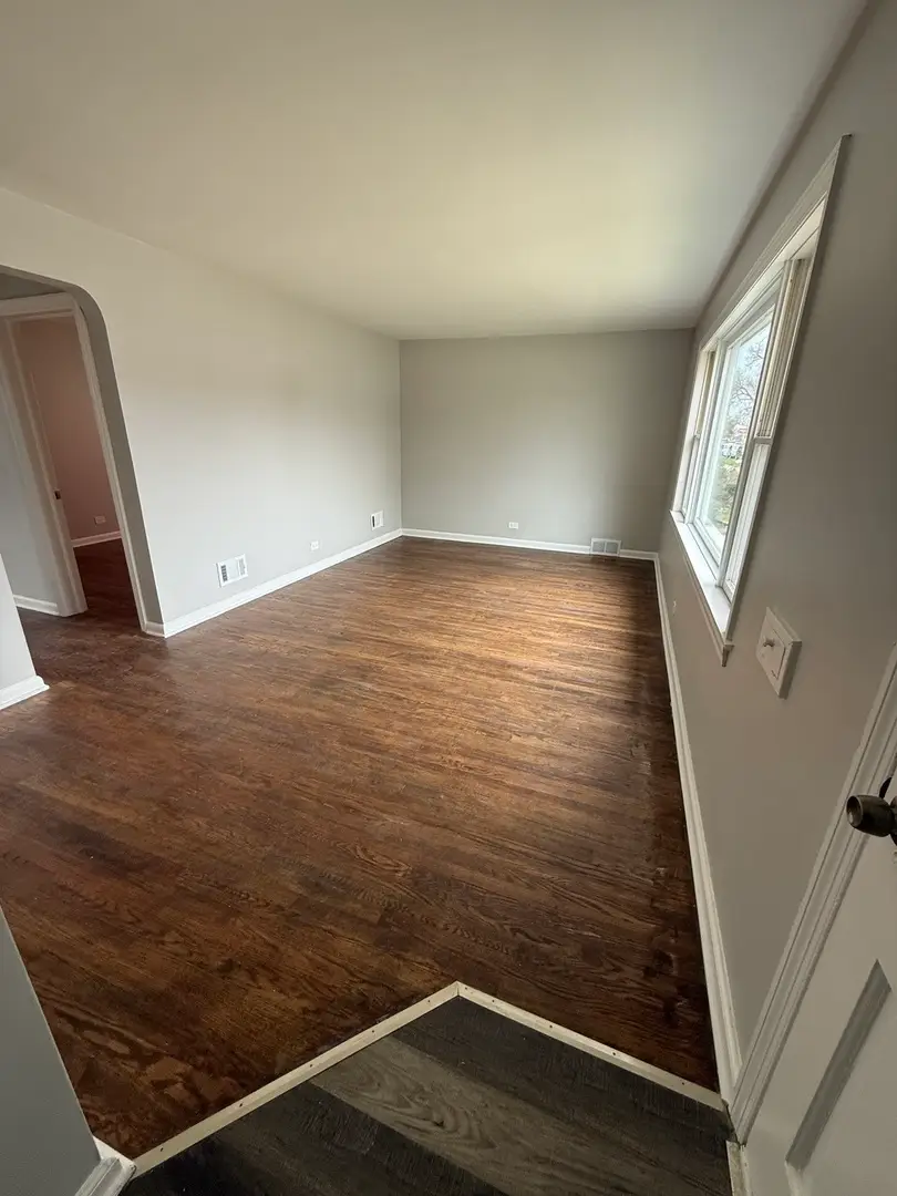 7952 S Trumbull Avenue, Chicago, IL 60652 - #3