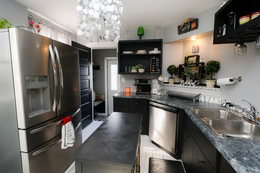 2656 Redwood Avenue, Davenport, IA 52802 - #3