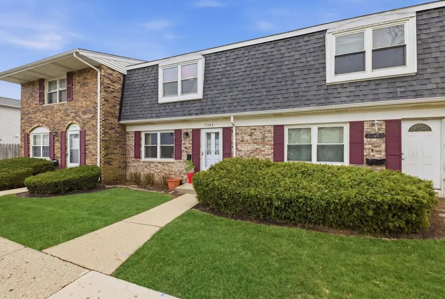 1543 Mckool Avenue, Streamwood, IL 60107 - #2