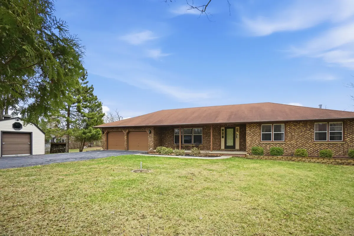 38679 N Pine Grove Avenue, Wadsworth, IL 60083 - #1