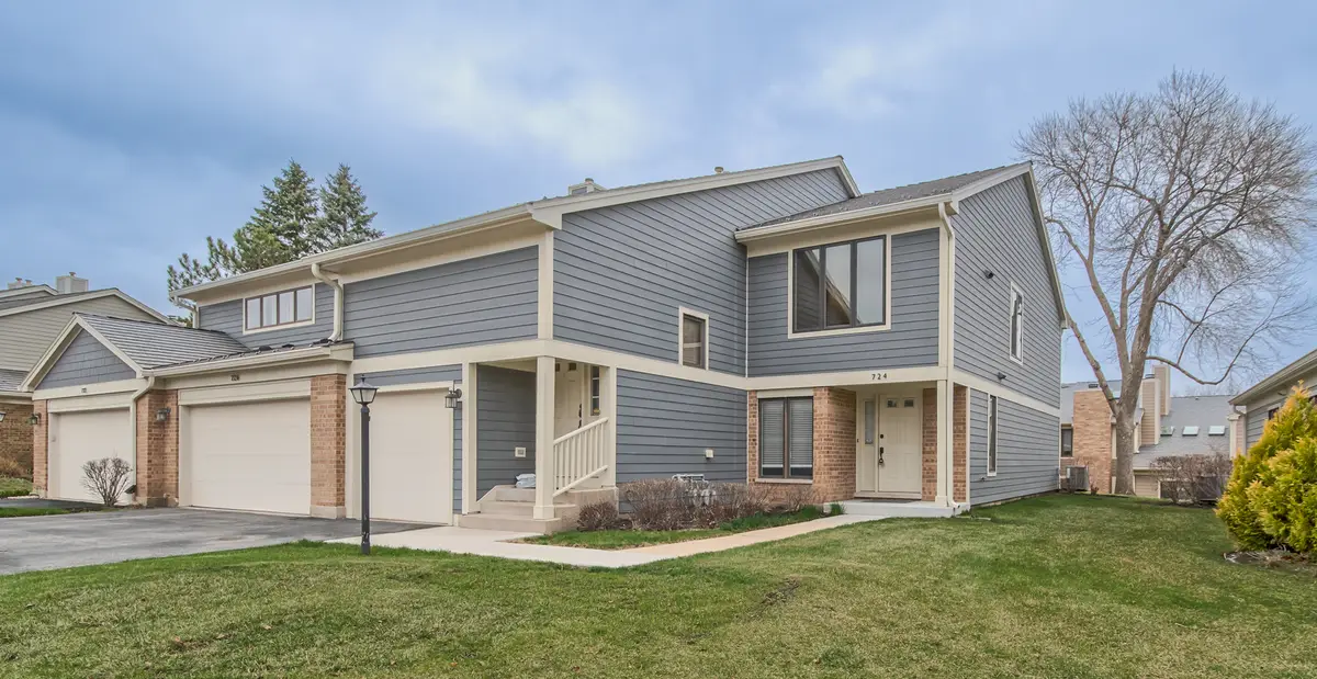 724 Ascot Court, Libertyville, IL 60048 - #1