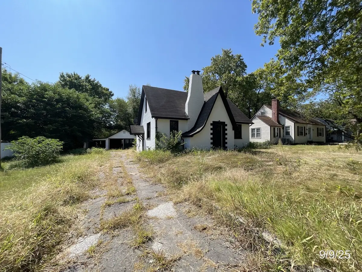 414 74th Street, Belleville, IL 62223 - #1