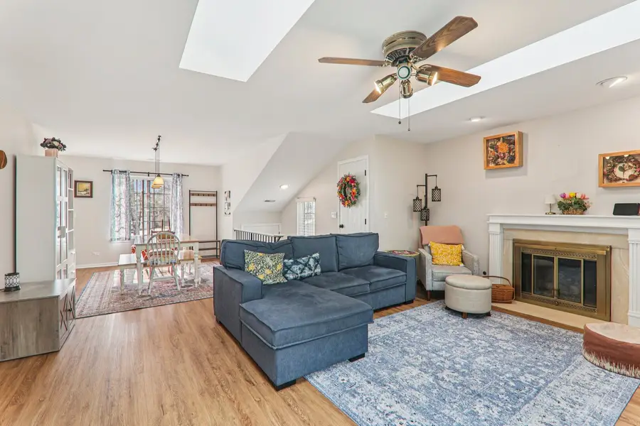 974 Westchester Circle, Schaumburg, IL 60193 - #3