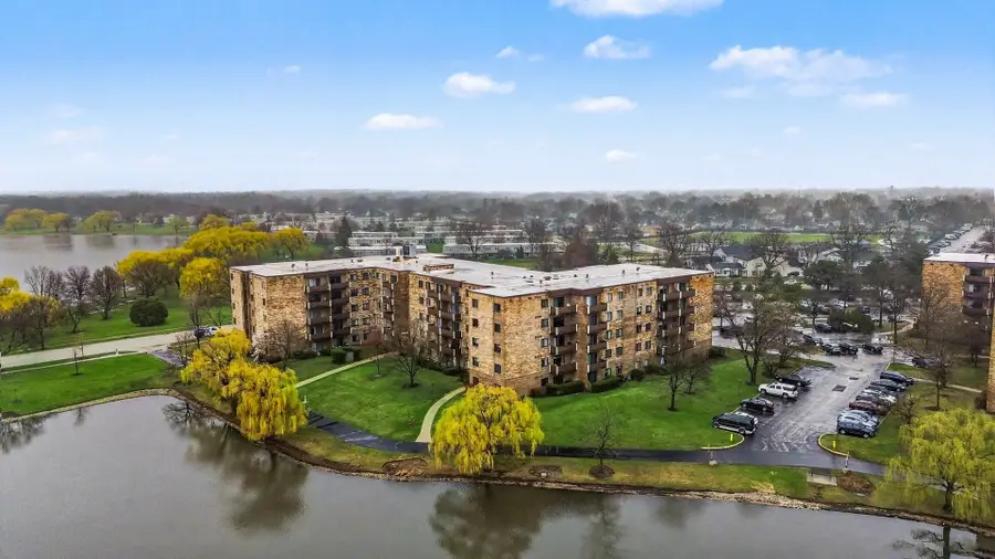 700 Wellington Avenue #504, Elk Grove Village, IL 60007 - #2