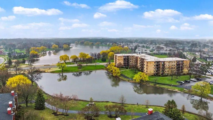 700 Wellington Avenue #504, Elk Grove Village, IL 60007 - #3