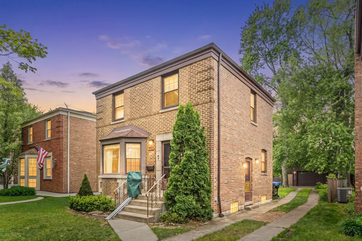 9932 S Maplewood Avenue, Chicago, IL 60655 - #1