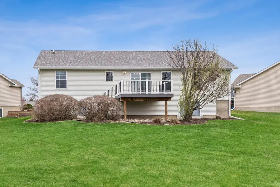 421 Lee Court, Dewitt, IA 52742 - #2