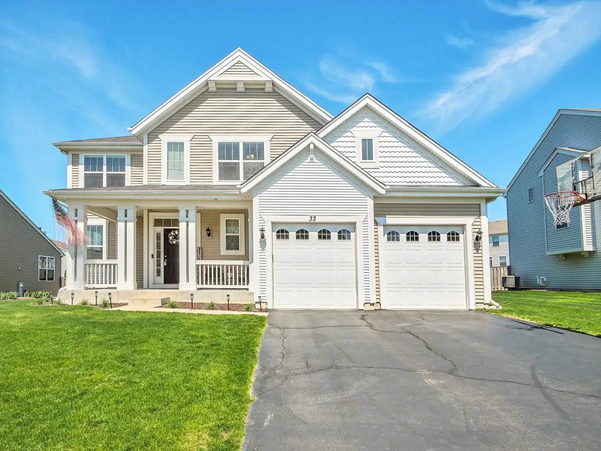 32 Catamaran Circle, Pingree Grove, IL 60140 - #1