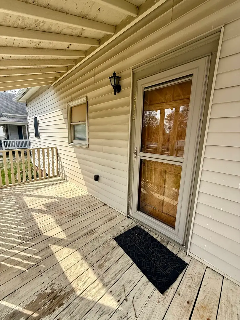 212 W Bodwell Avenue, Rantoul, IL 61866 - #3