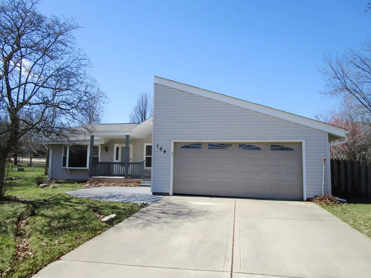 104 Oxford Place, Bloomingdale, IL 60108 - #1