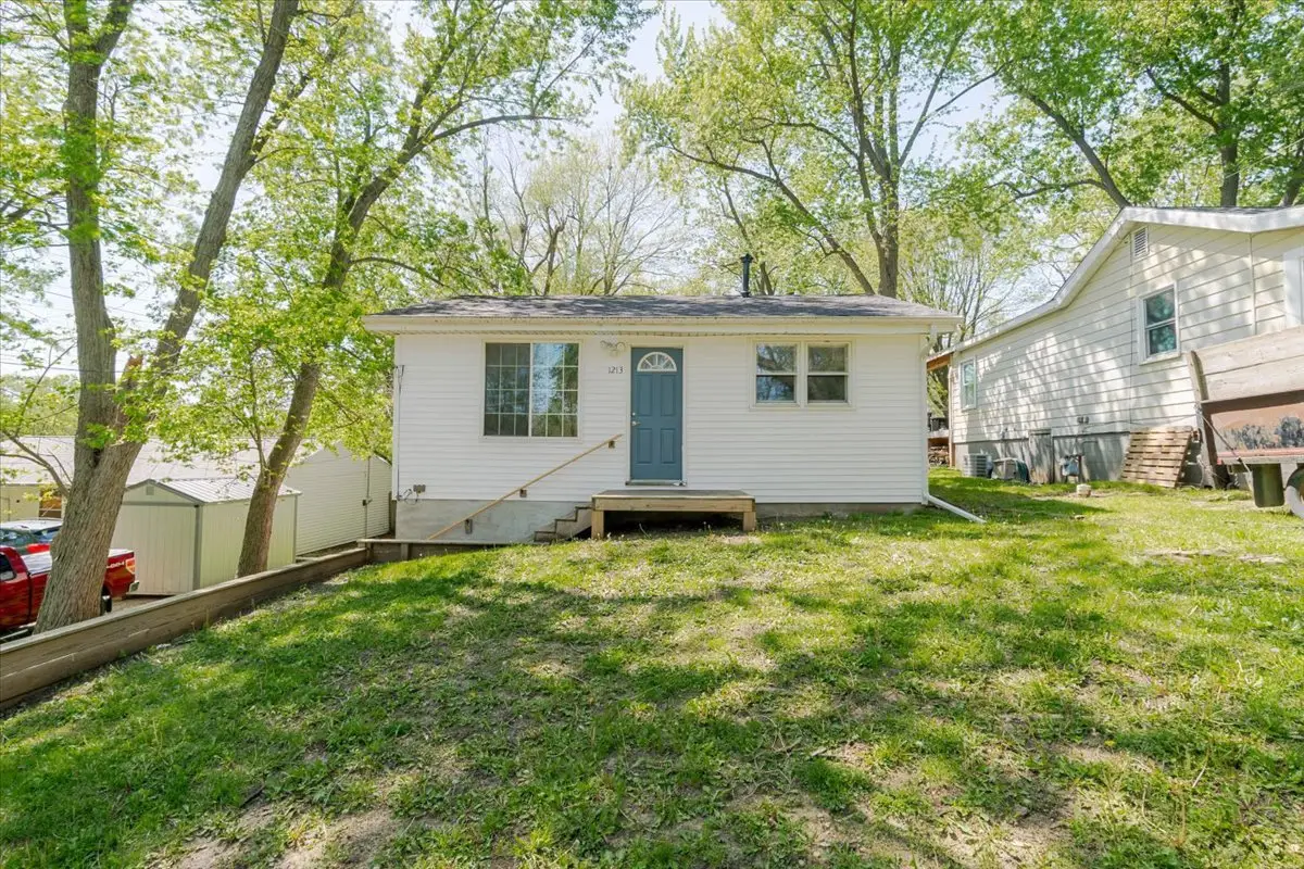 1213 Barker Street, Bloomington, IL 61701 - #1