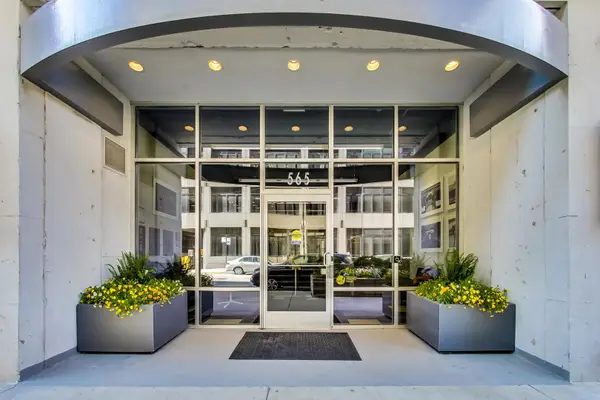 Address Withheld By Seller, Chicago, IL 60661