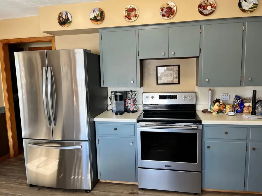 404 Elm Street, Morrison, IL 61270 - #3