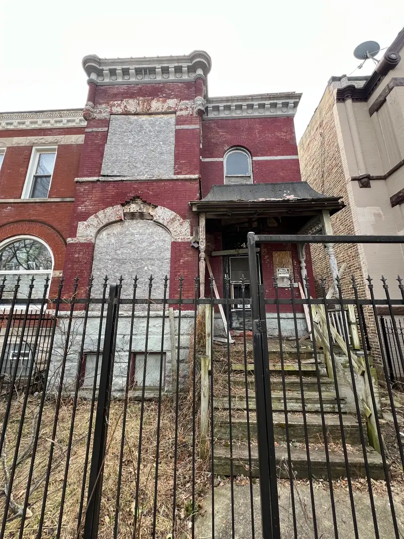 3345 W Monroe Street, Chicago, IL 60624 - #1