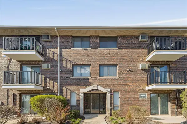 1240 S Lorraine Road #3B, Wheaton, IL 60189