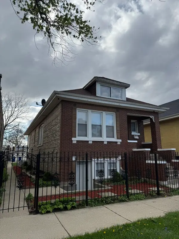 2326 S 58th Court, Cicero, IL 60804