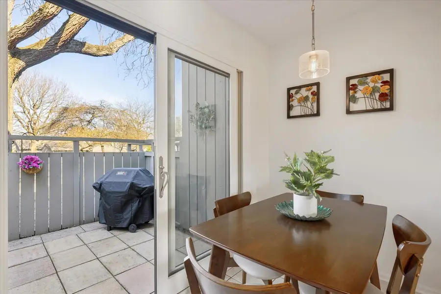 404 Shoreline Road #298, Lake Barrington, IL 60010 - #3