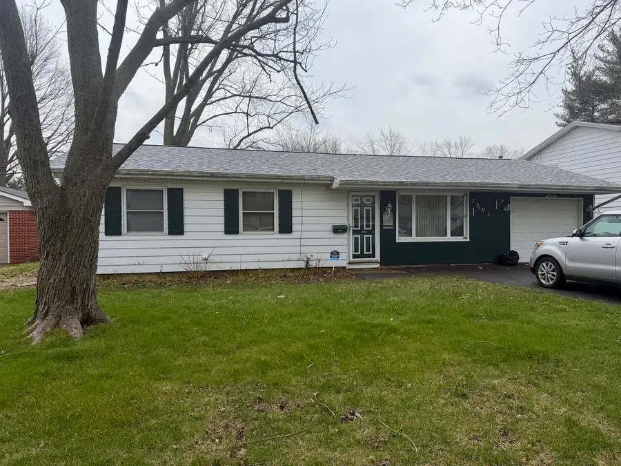 2301 E Rainbow View, Urbana, IL 61802 - #2