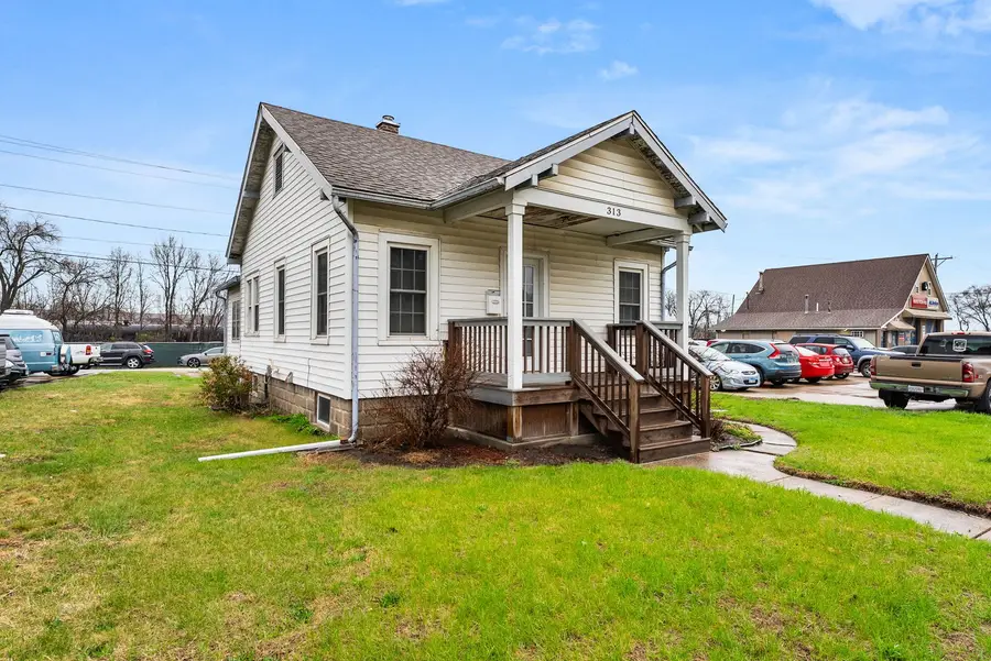313 1st Avenue, Silvis, IL 61282 - #2