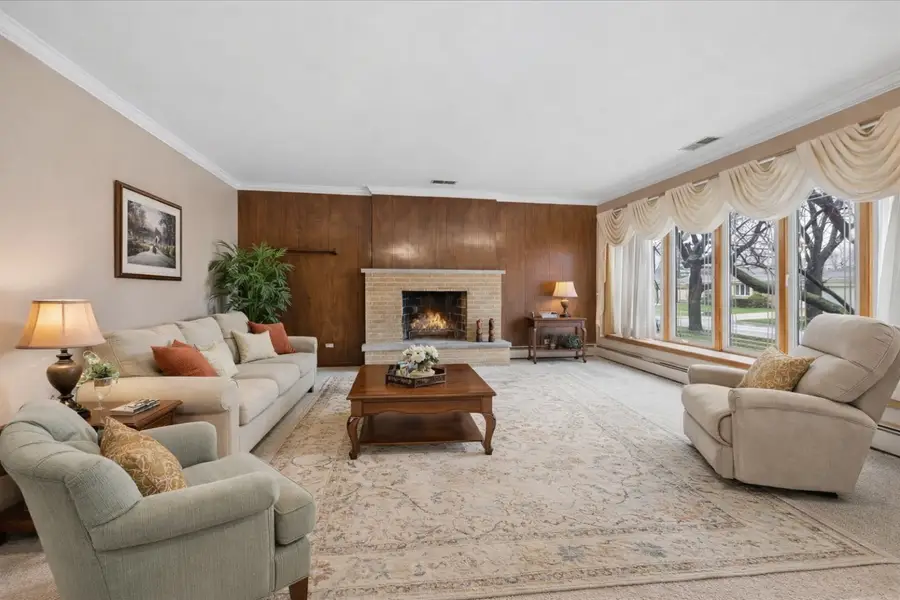 307 N Patton Avenue, Arlington Heights, IL 60005 - #2