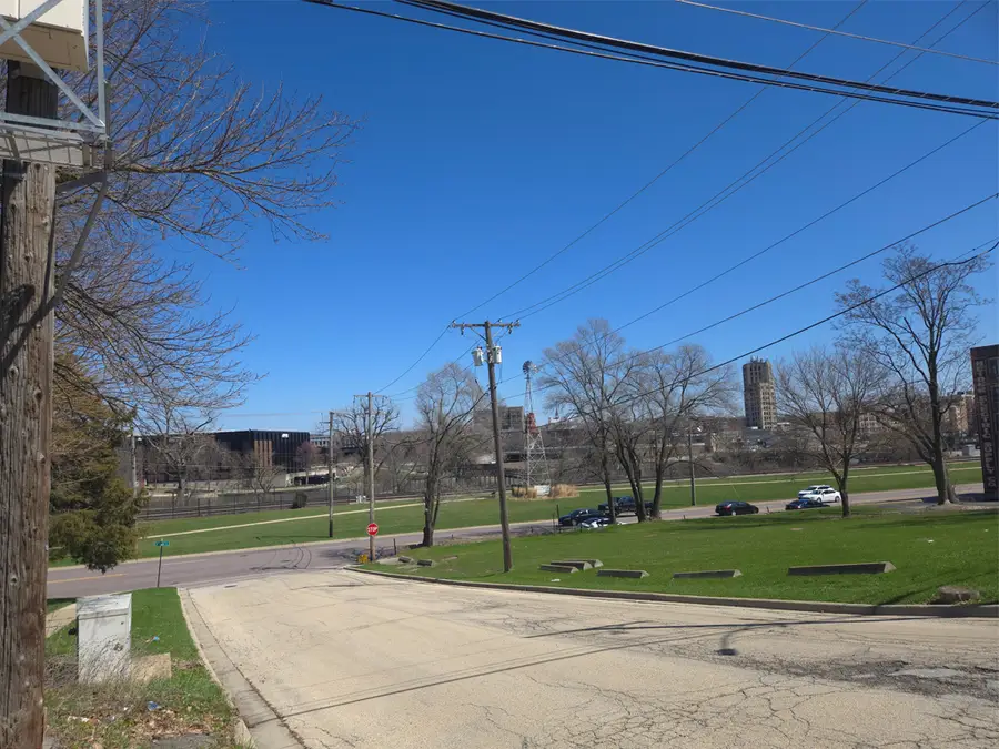 160 Ludeka Place, Elgin, IL 60123 - #3