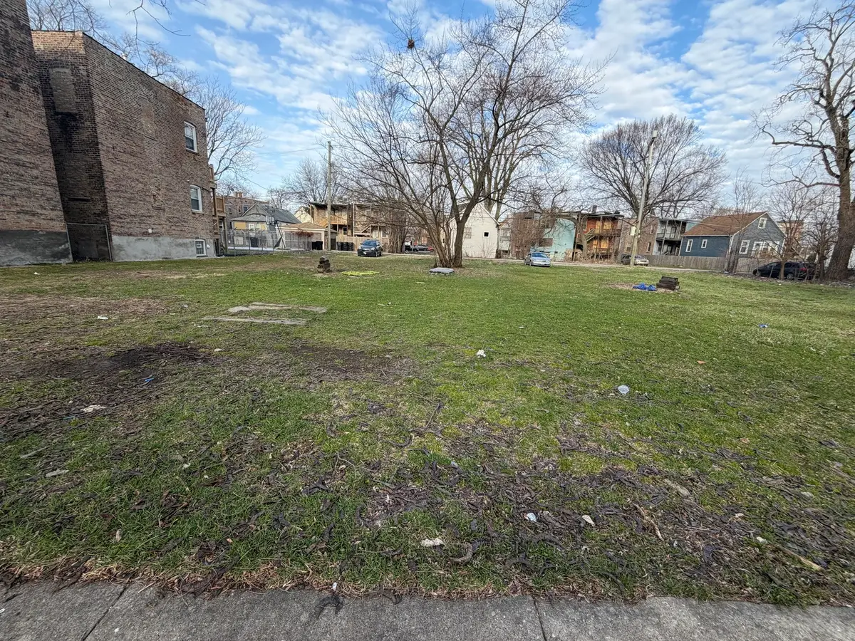5734 S Carpenter Street, Chicago, IL 60621 - #1