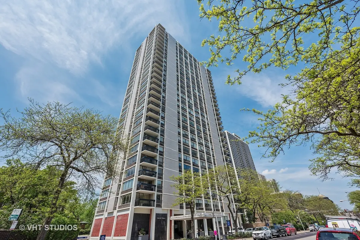 1455 N Sandburg Terrace #209B, Chicago, IL 60610 - #1