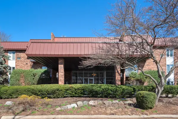 Address Withheld By Seller, Naperville, IL 60563