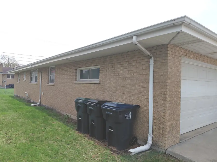 Address Withheld By Seller, South Holland, IL 60473 - #3