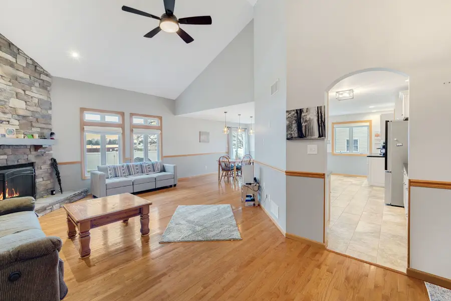 125 N Hamilton Drive, Grant Park, IL 60940 - #2