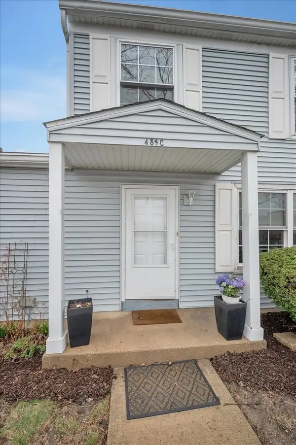 485 James Court #C, Glendale Heights, IL 60139