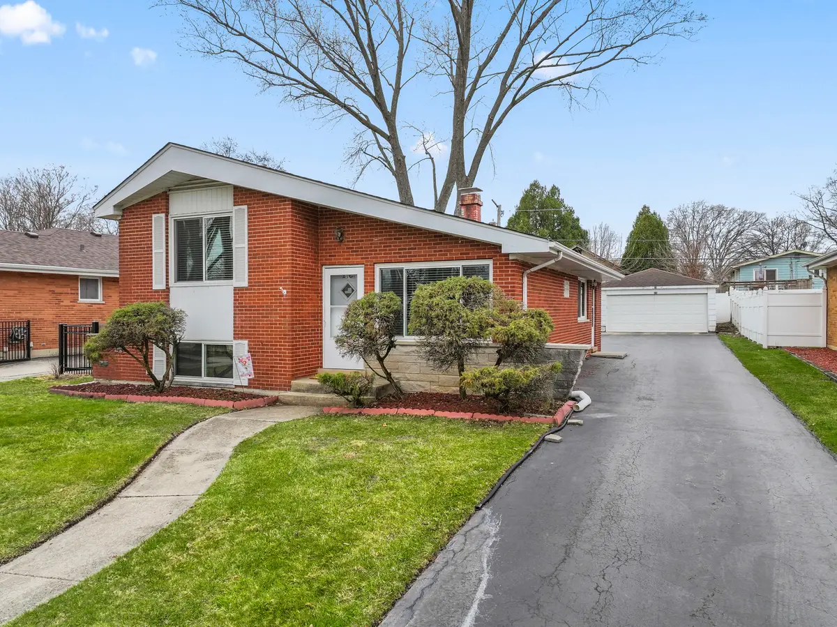 216 N Lombard Avenue, Lombard, IL 60148 - #1