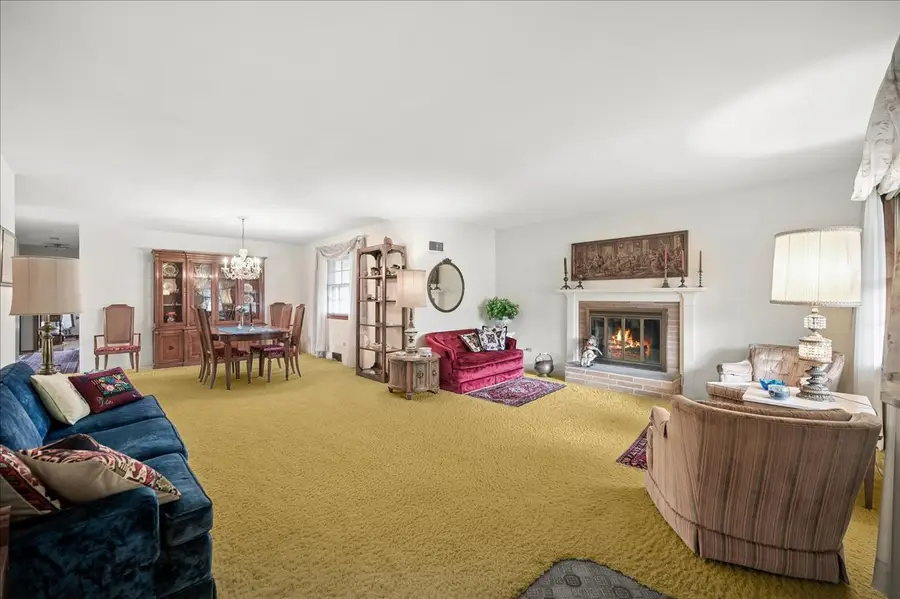 Address Withheld By Seller, Northfield, IL 60093 - #3