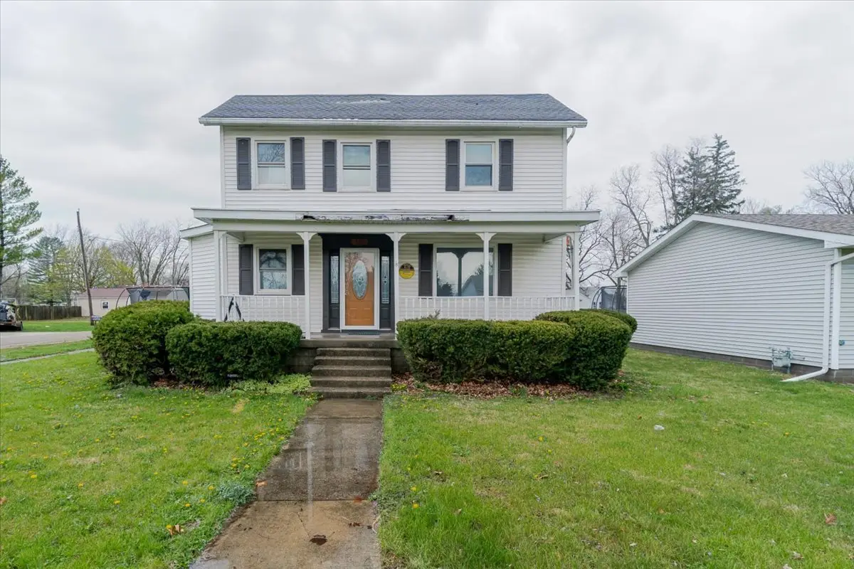 501 NE 3rd Street, Atlanta, IL 61723 - #1