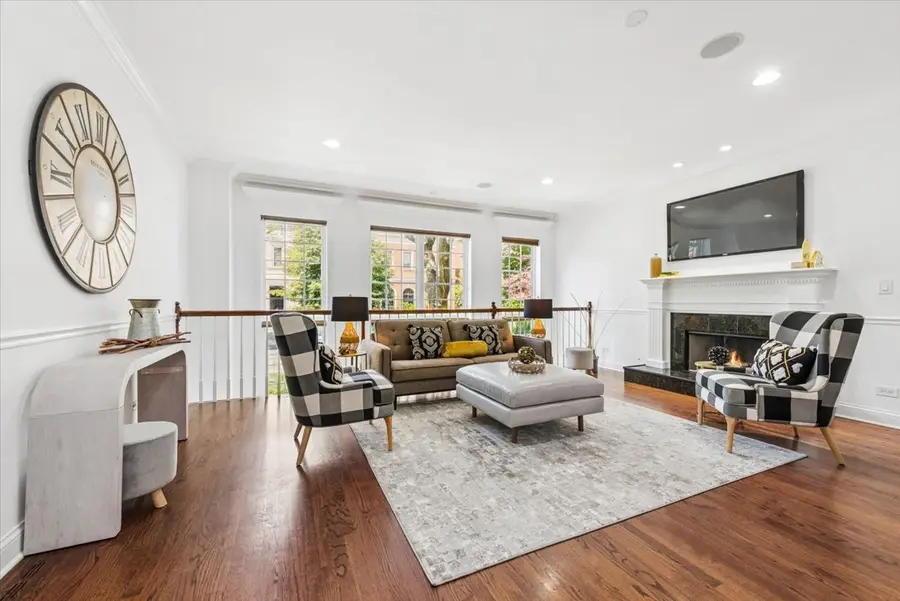 3625 N Lakewood Avenue #1N, Chicago, IL 60613 - #2