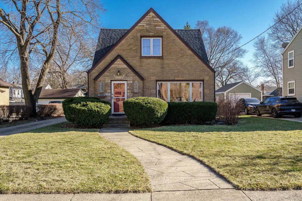 1656 Oakwood Avenue, Beloit, WI 53511 - #1