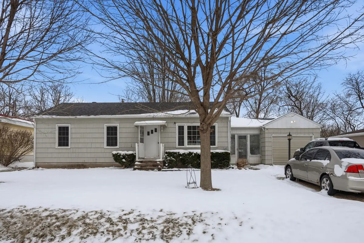 3820 15th Street, Moline, IL 51265 - #1