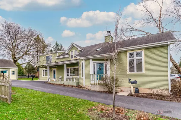 105 Lincoln Avenue, Fox River Grove, IL 60021